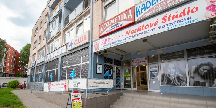 Krásne opálenie aj v zime so samoopaľovacím cukrovým nástrekom