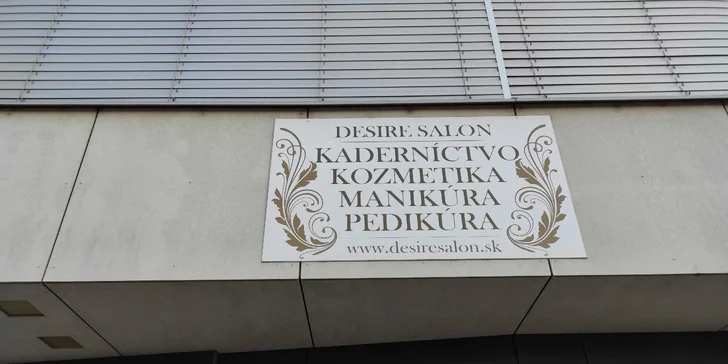 Dajte si nohy pred letom do gala! Doprajte si mokrú pedikúru
