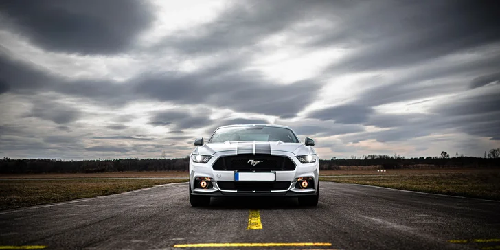 Zážitková jazda na americkom FORD MUSTANG GT ROUSH 560 HP v Bratislave, Nitre či Senici