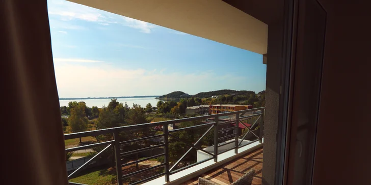 Idylický pobyt v komplexe Residence ŠÍRAVA*** apartmánový dom len 950 m od Thermalparku Šírava