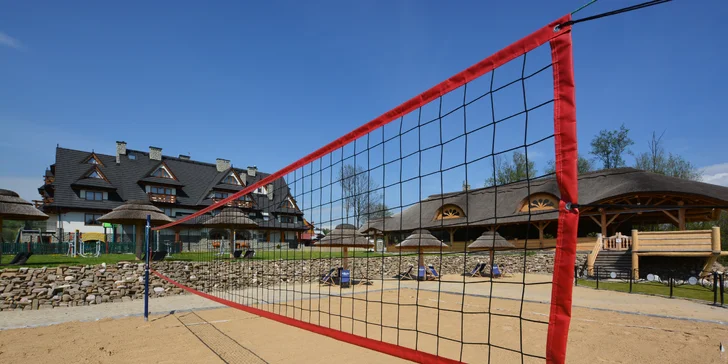 Dovolenka v Białke Tatrzańskej: neobmedzené wellness a súkromná piesočnatá pláž s výhľadom na Tatry