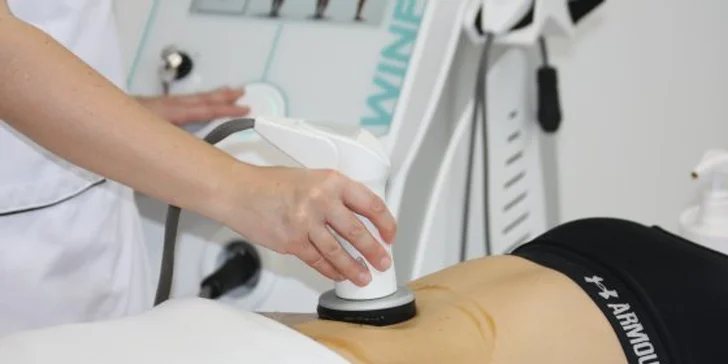 Zoštíhľujúca procedúra 3v1 na odstránenie celulitídy, tuku a spevnenie tela