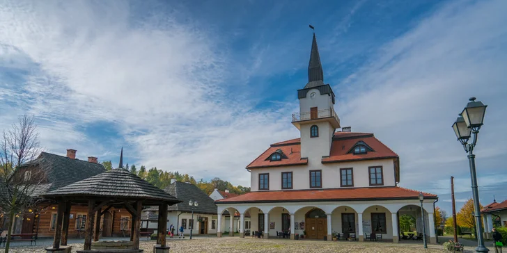 Originálne ubytovanie v skanzene neďaleko mesta Nowy Sącz: EKO izby s raňajkami, atrakcie v okolí