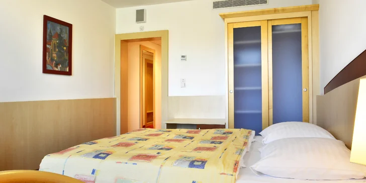 Za krásami stovežatej Prahy: 4* hotel 10 min. od historického centra, raňajky