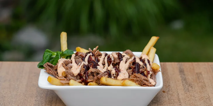 Wrapy, burgery, belgické hranolčeky alebo poutine