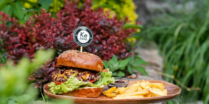 Wrapy, burgery, belgické hranolčeky alebo poutine