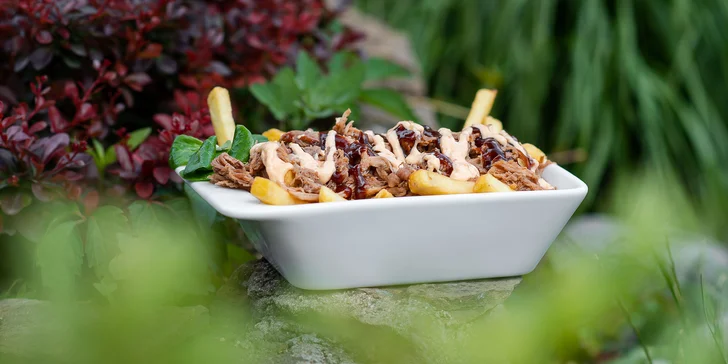 Wrapy, burgery, belgické hranolčeky alebo poutine