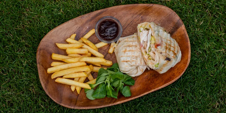 Wrapy, burgery, belgické hranolčeky alebo poutine