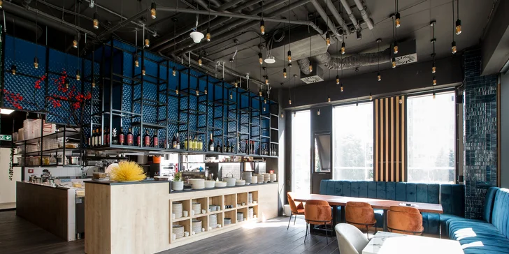 Ochutnajte originálny Chilai Black burger s hranolčekmi, omáčkou a nápojom