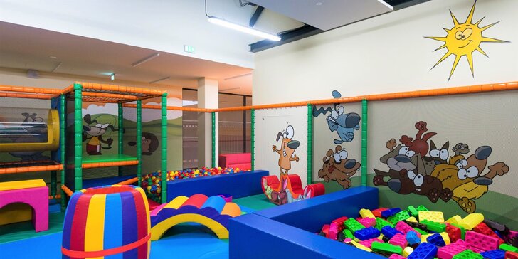 Vstup pre deti a dospelých do športovo-zábavného centra KidsHouse