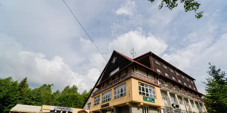 Perfektný pobyt pod Tatrami: raňajky a sauna