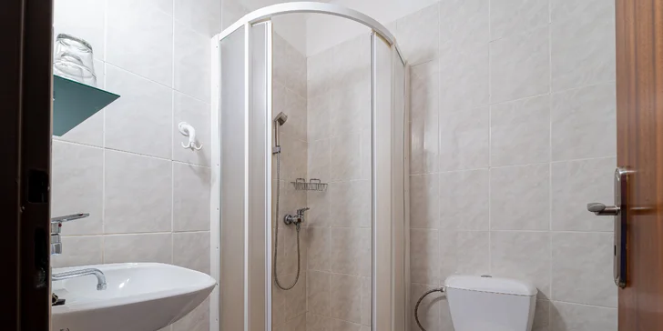 Perfektný pobyt pod Tatrami: raňajky a sauna