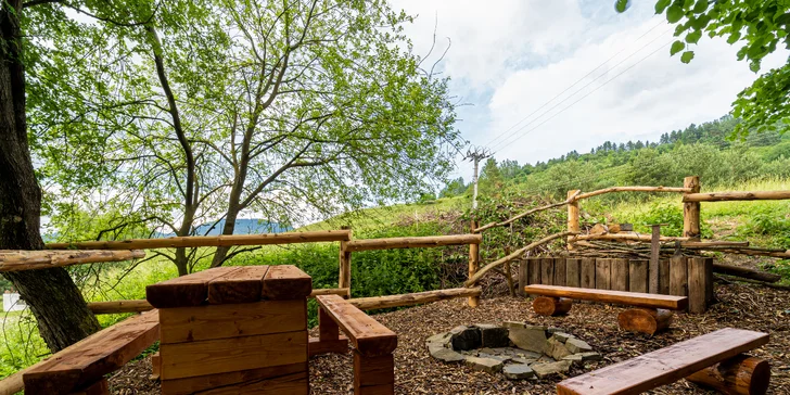 Jedinečné a zážitkové ubytovanie v stromodome "Treehousepinea" s raňajkami v piknikovom košíku