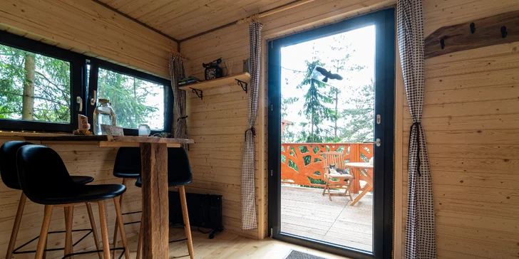 Jedinečné a zážitkové ubytovanie v stromodome "Treehousepinea" s raňajkami v piknikovom košíku