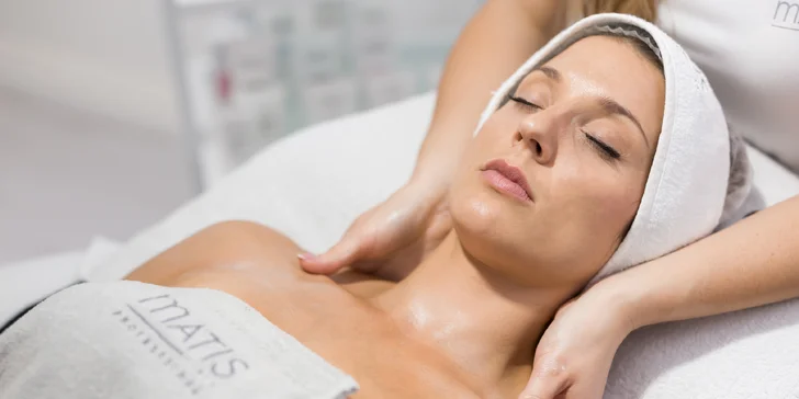 Kompletné ošetrenie pleti s masážou, skin scrubber v Beauty salon Simone