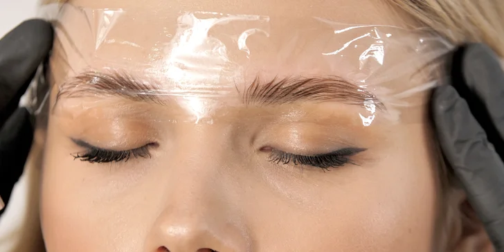 Krása nepočká! Lash lifting mihalníc a laminácia obočia v salóne Timea