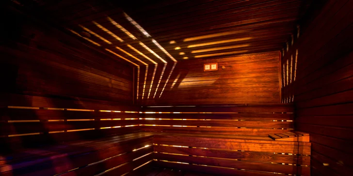 Relaxačné masáže a vstupy do fínskej a parnej sauny v Sauna La Vita