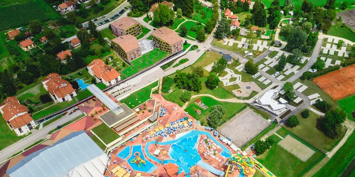 Dovolenka v Chorvátsku: 4* hotel so stravou a neobmedzeným vstupom do aquaparkov