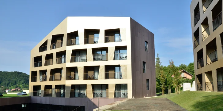 Dovolenka v Chorvátsku: 4* hotel so stravou a neobmedzeným vstupom do aquaparkov