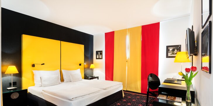Dovolenka v Prahe: moderný hotel na Smíchove, raňajky aj terasa vo vnútrobloku
