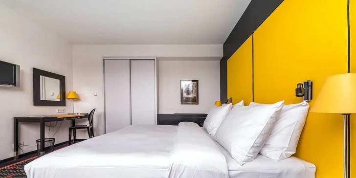 Dovolenka v Prahe: moderný hotel na Smíchove, raňajky aj terasa vo vnútrobloku