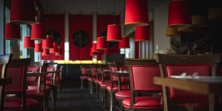 Dovolenka v Prahe: moderný hotel na Smíchove, raňajky aj terasa vo vnútrobloku