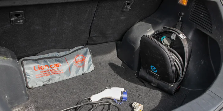 Prenájom elektromobilu Nissan LEAF na 1-7 dní bez obmedzení kilometrov a nabíjania