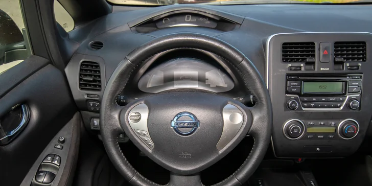 Prenájom elektromobilu Nissan LEAF na 1-7 dní bez obmedzení kilometrov a nabíjania