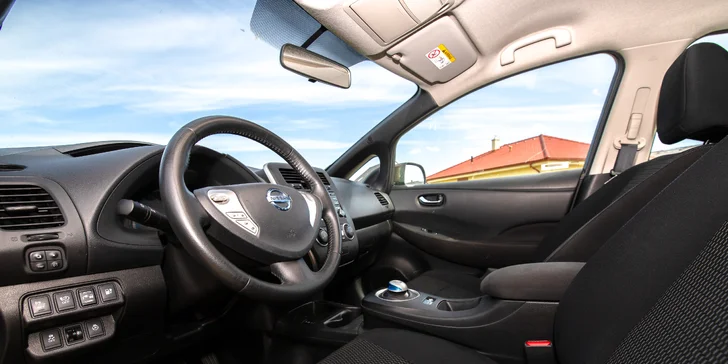 Prenájom elektromobilu Nissan LEAF na 1-7 dní bez obmedzení kilometrov a nabíjania