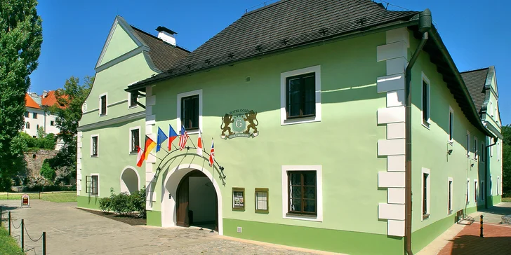 Romantika v centre Českého Krumlova: pobyt s raňajkami a večerou alebo privátnym wellness