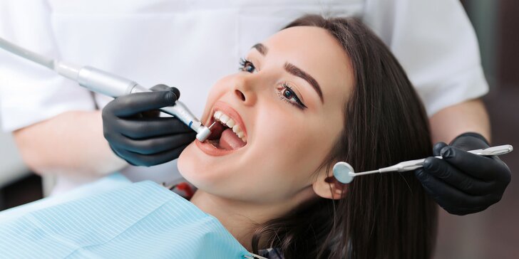 33% zľava na výmenu pôvodnej zubnej korunky za novú v Dr. DENT