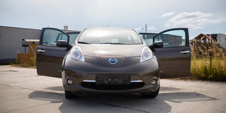 Prenájom elektromobilu Nissan LEAF na 1-7 dní bez obmedzení kilometrov a nabíjania