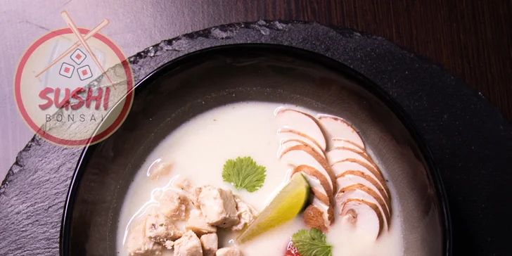 SUSHI BONSAI: Lahodný sushi set s polievkami Tom Ka Gai pre 2 osoby