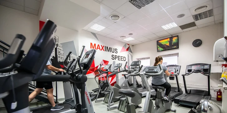 Cvičte celý mesiac bez obmedzení: Permanentka do Fitness & Gym MAXIMUS