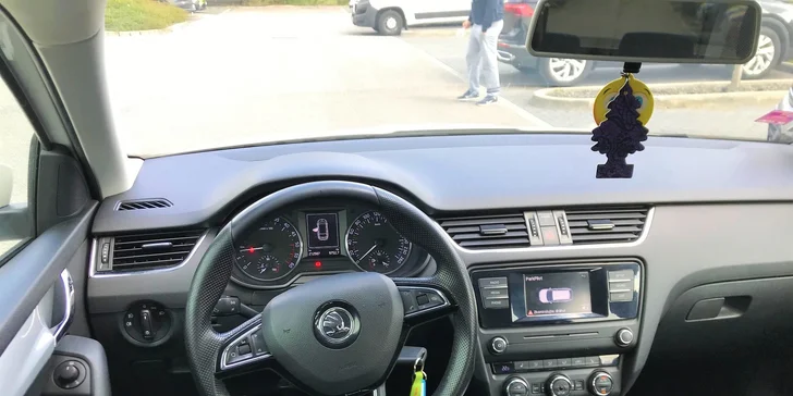 Prenájom auta ŠKODA OCTAVIA alebo VOLKSWAGEN GOLF