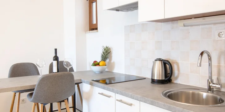 Nezabudnuteľná dovolenka v Baške Voda: apartmány až pre 6 osôb počas celej sezóny