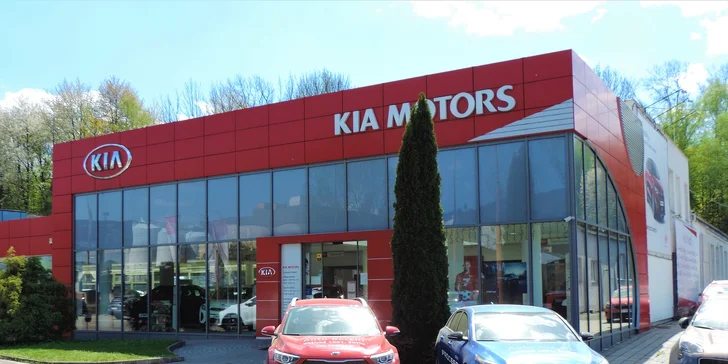 Dezinfekcia, servis a plnenie klimatizácie vo vašom aute