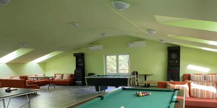 Prvotriedna dovolenka v Maďarsku: chatky alebo hotel s wellness, raňajky aj polpenzia