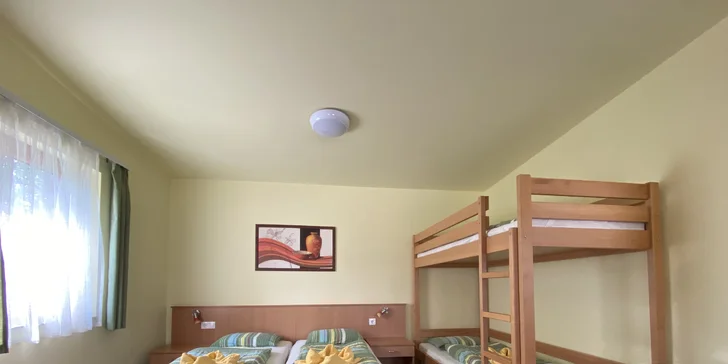 Prvotriedna dovolenka v Maďarsku: chatky alebo hotel s wellness, raňajky aj polpenzia