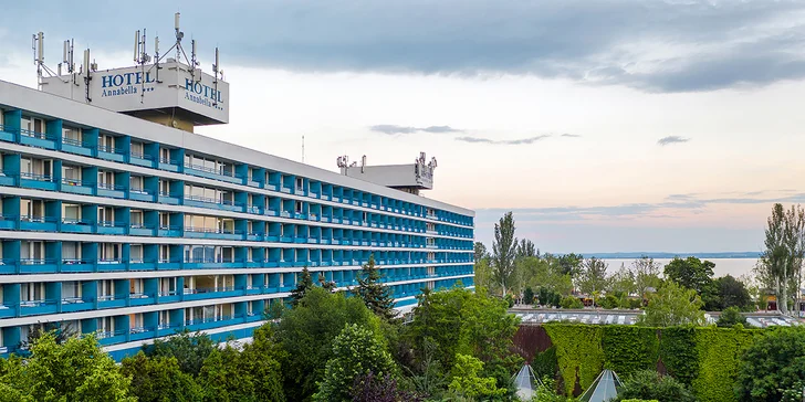 Parádny pobyt v Maďarsku: ubytovanie s polpenziou, wellness, fitness v záhrade a zábava pre deti