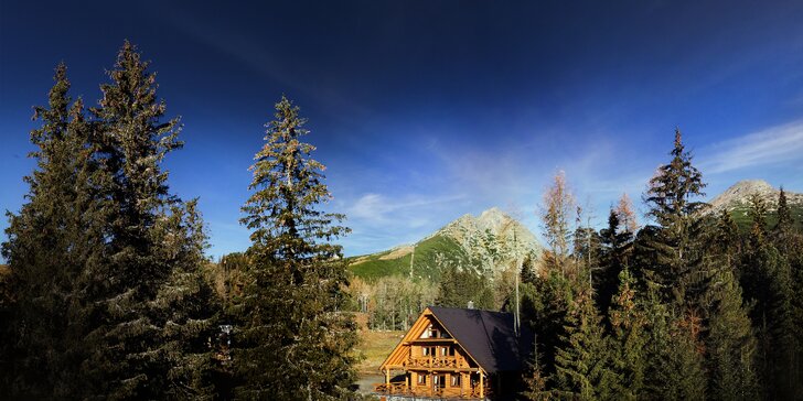 Dych berúce výhľady, jedinečná poloha v samotnom srdci Štrbského Plesa a omnoho viac v luxusnom High Tatras Chalete