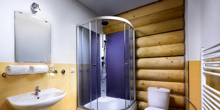 Dych berúce výhľady, jedinečná poloha v samotnom srdci Štrbského Plesa a omnoho viac v luxusnom High Tatras Chalete