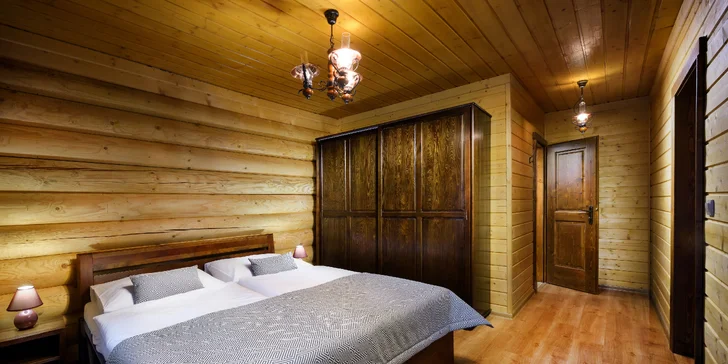 Dych berúce výhľady, jedinečná poloha v samotnom srdci Štrbského Plesa a omnoho viac v luxusnom High Tatras Chalete