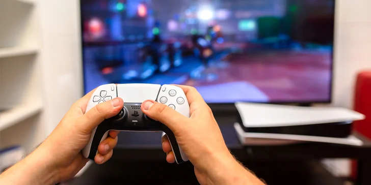 Zabavte sa v herni na PS4, PS5, retrokonzole alebo vo virtuálnej realite