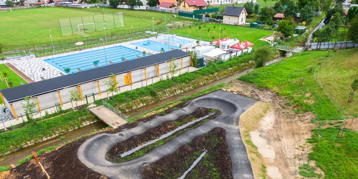 Celodenné vstupy pre deti i dospelých na LETNÉ KÚPALISKO HRIŇOVÁ