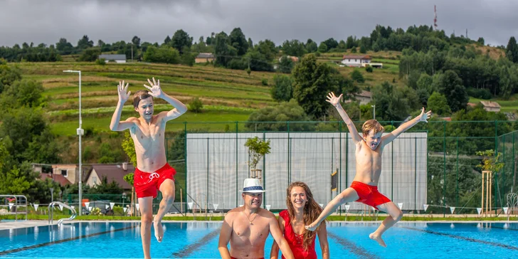 Celodenné vstupy pre deti i dospelých na LETNÉ KÚPALISKO HRIŇOVÁ