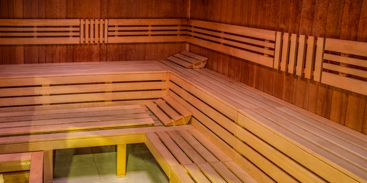 Vychutnajte si víkendový pobyt v Hoteli Ring*** s polpenziou a wellness