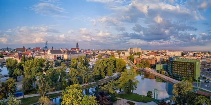 4* pobyt v centre Vroclavu: hotel priamo pri rieke Odra, raňajky a možnosť sauny