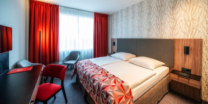 4* pobyt v centre Vroclavu: hotel priamo pri rieke Odra, raňajky a možnosť sauny