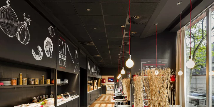 Moderný hotel v centre Prahy s raňajkami